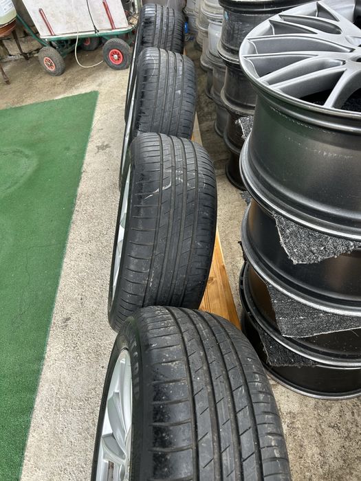 5x120 17 за vw transporter T5 T6 със летни гуми goodyear