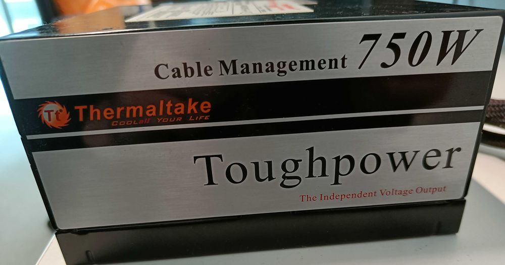 Sursa Thermaltake Toughpower 750W