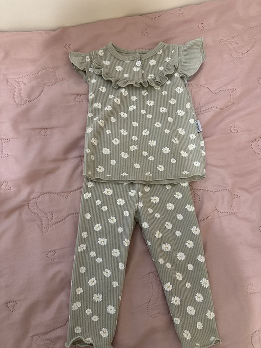 Бебешки дрешки 74 размер