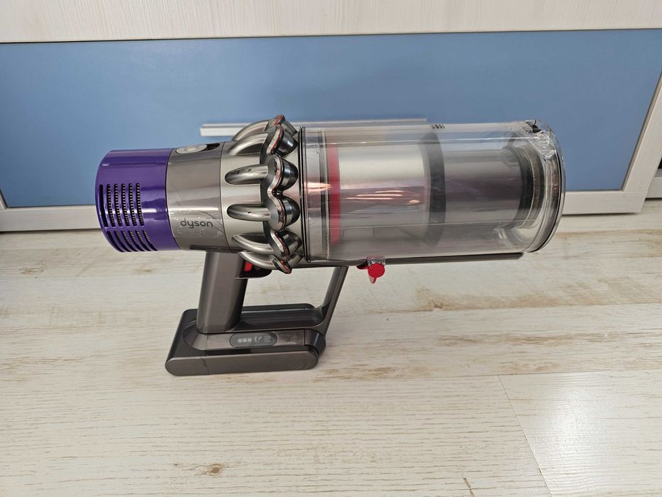 Прахосмукачка DYSON V10 Absolute