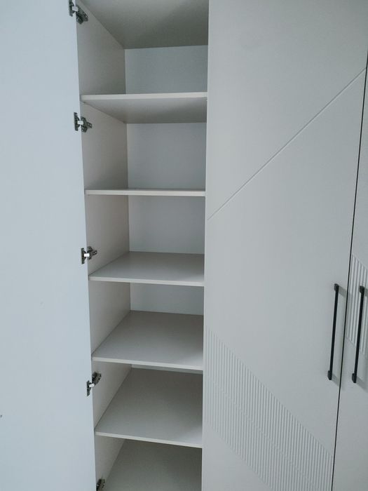 Продам шкаф 150*220