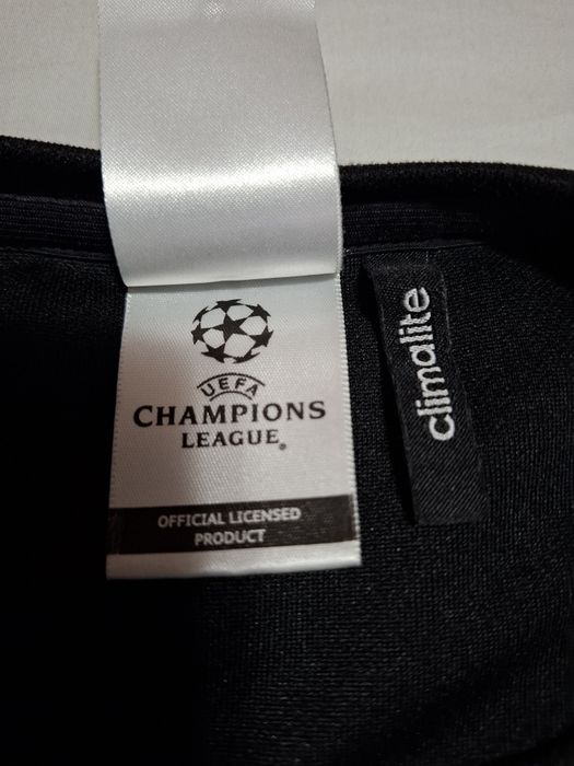 Adidas UEFA Champions League Training Top (ediție specială 2012–2013)