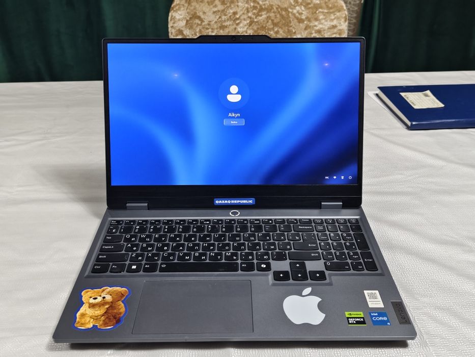 Lenovo LOQ 15IRX9