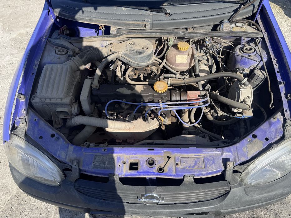 Opel Corsa b 1.2i 45hp 1994г На Части