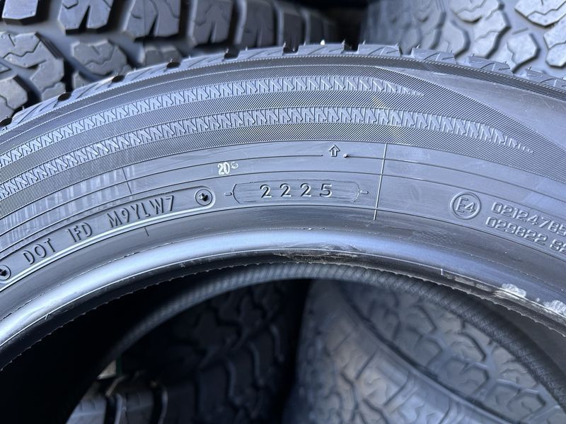 235/55/20 YOKOHAMA 4бр