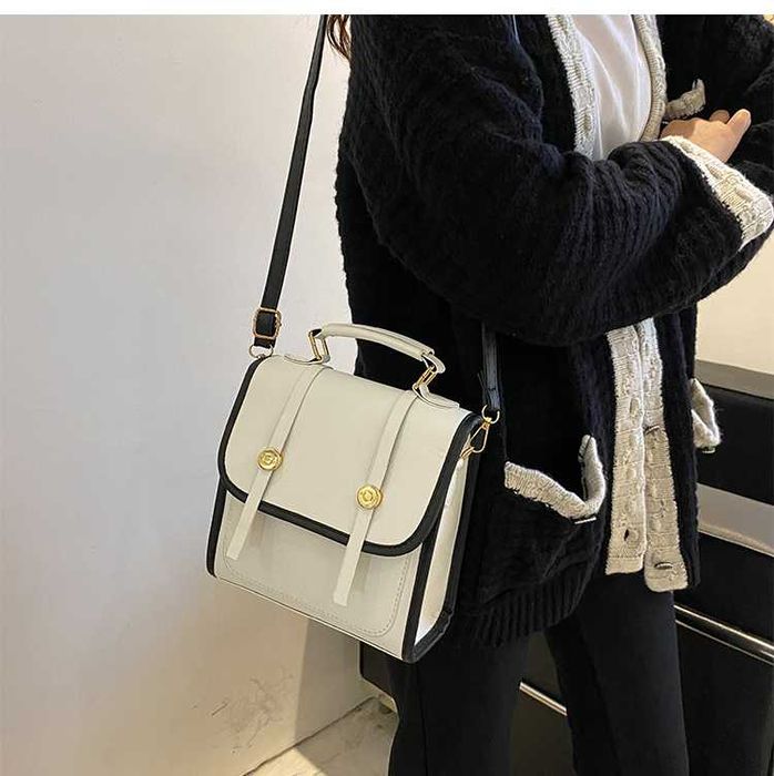 Елегантна Дамска Раница (Корейски Стил)