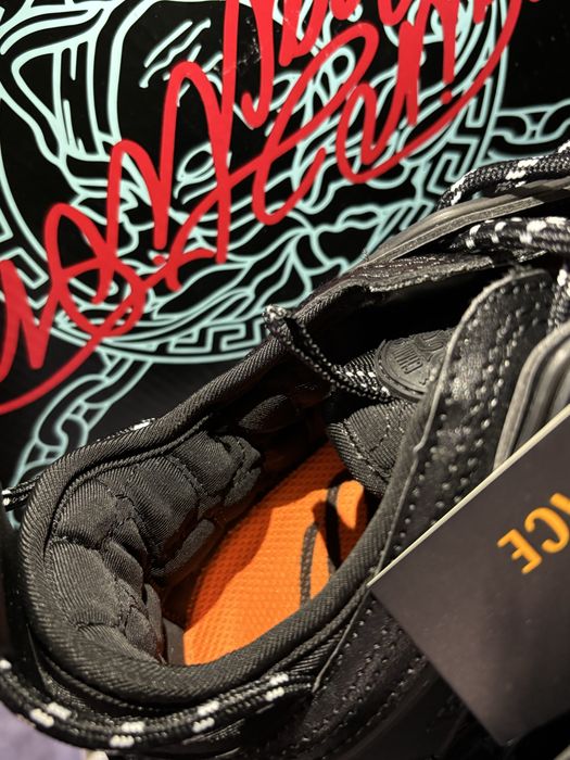 Versace Chain Reaction,noi,nepurtati