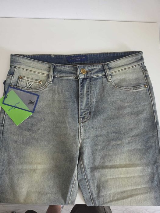 Blugi Louis Vuitton – Mărimea 34 (Noi cu etichetă)