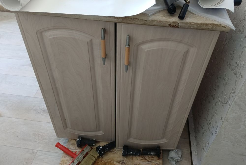 Продам кухонный шкаф