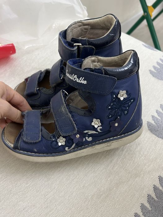 Ортопедический обувь