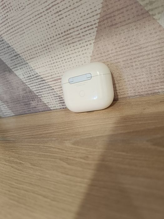 Оригинальный кейс AirPods 3 (MagSafe)