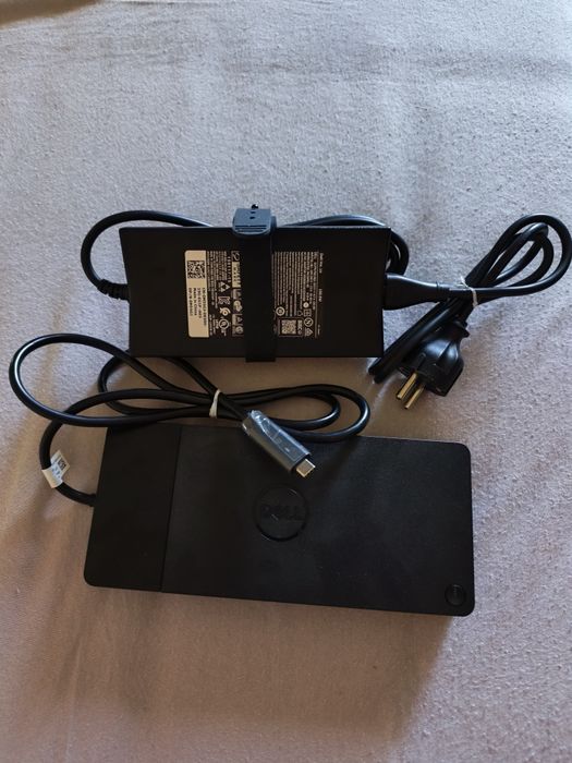 Docking station Dell WD19S, K20A, K20A001, USB-C, 130W, Gigabit Ethernet, statie de andocare, incarcator inclus