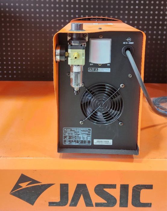 Сварочный аппарвт CUT 60 380v JET