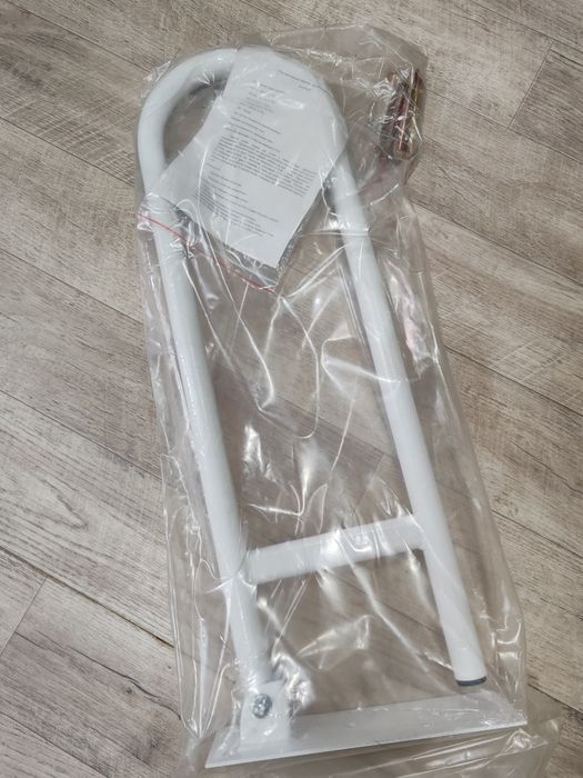 Откидной поручень для туалета