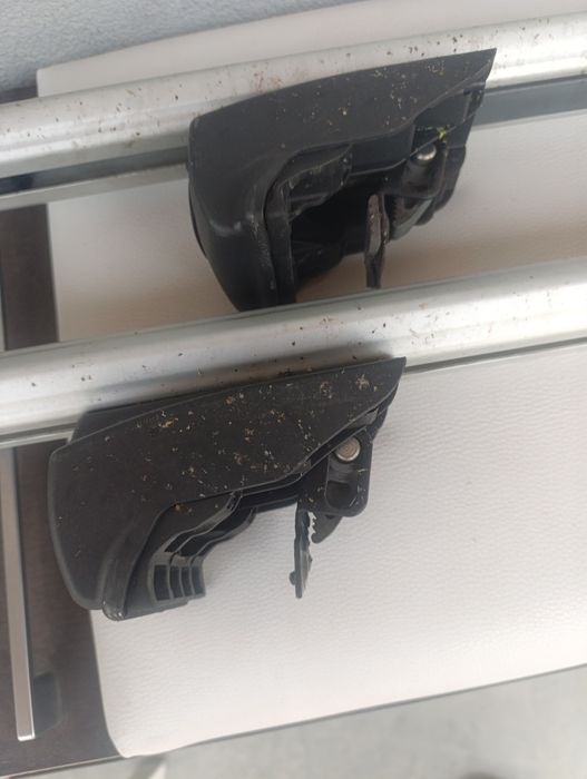 Vând bare transversale universale!