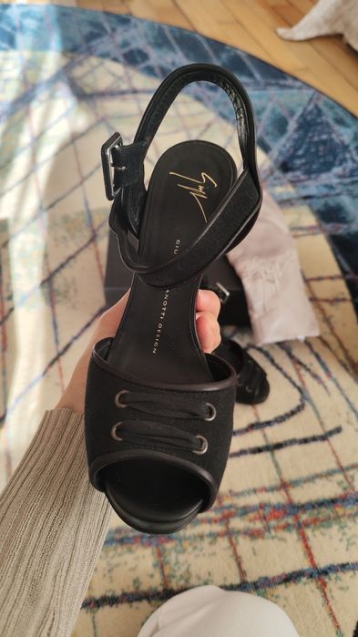 Sandale Giuseppe Zanotti