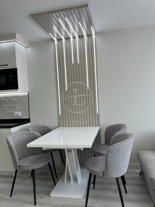 Продава се Двустаен апартамент в Пловдив, Христо Смирненски - 75 кв.м за 2448 €/кв.м - Снимка #7