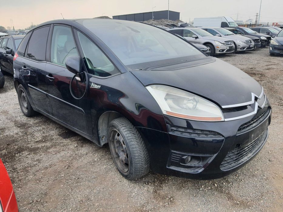 На части! Citroen C4 Picasso 1.6i
