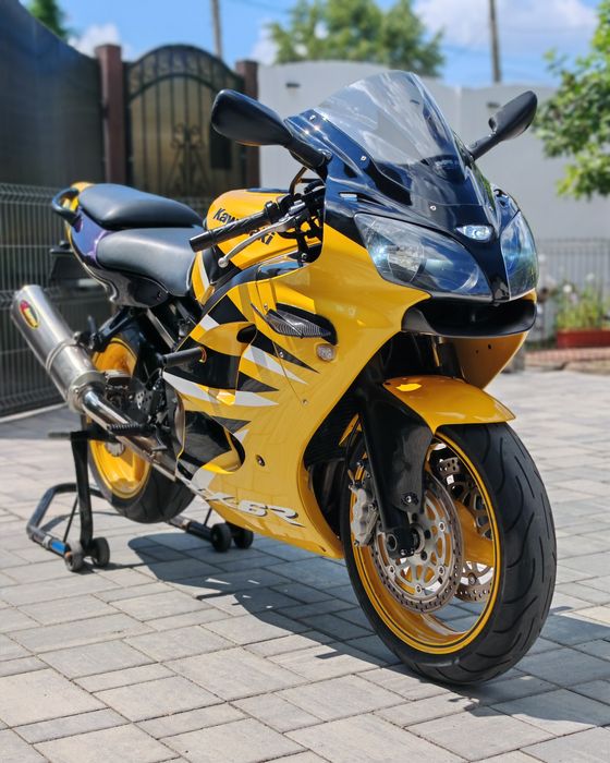 Kawasaki zx6r Ninja
