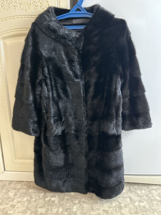 Продам норковую шубу