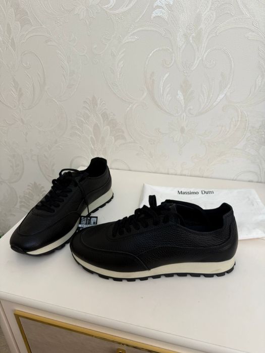 Кроссовки Massimo Dutti