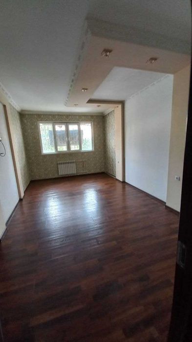 6 xonali shinam xonadon sotiladi (Qo'yliq)