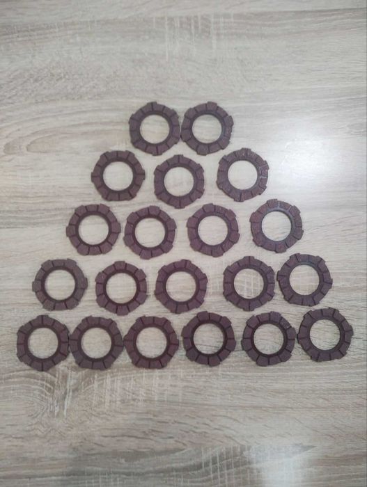 чисто нови части за пежо и други модели  педалетки