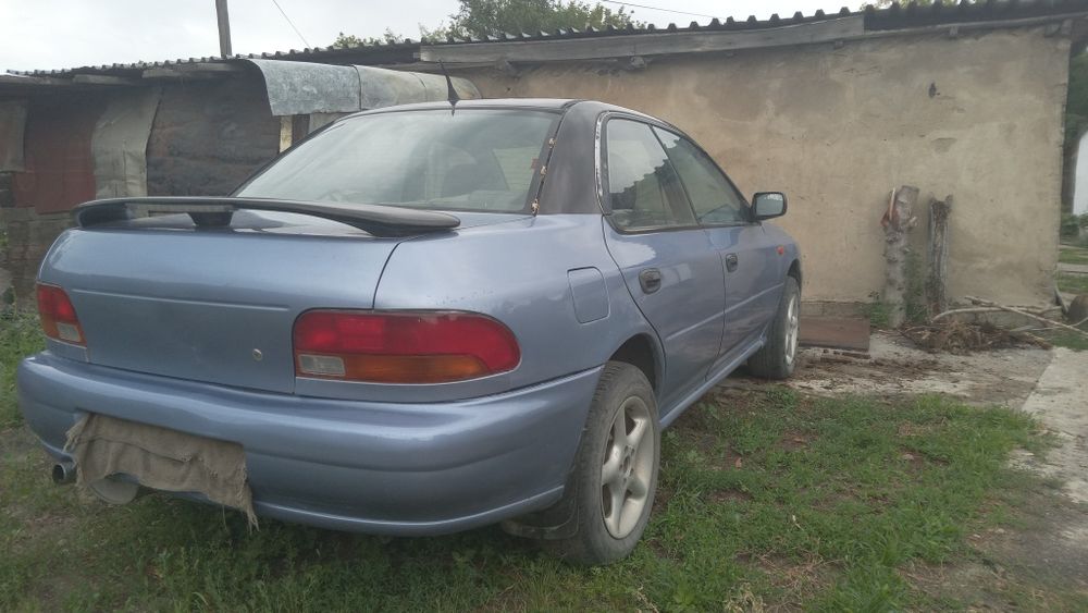Продам автомобиль Subaru impreza 93 г