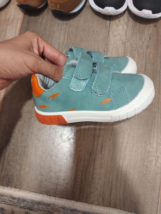 Детски маратонки и боти