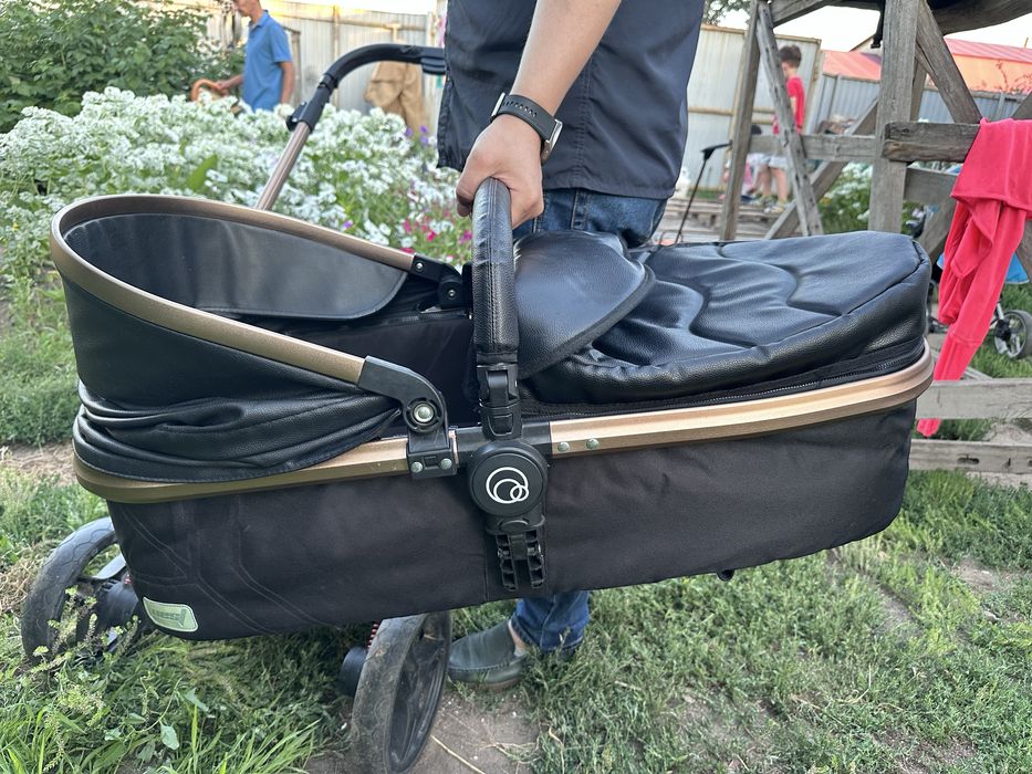 Продам коляску! Люлька и прогулочная