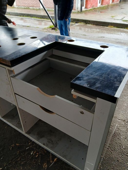 Каса за магазин.работен шкаф