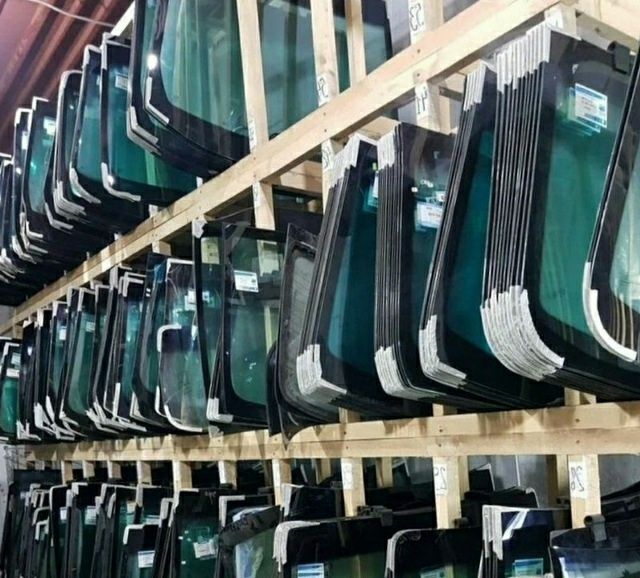 Avtooyna avto steklo