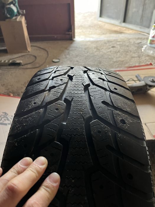 Продам зимние шины