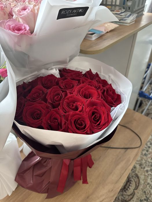 Цветы продаю букеты