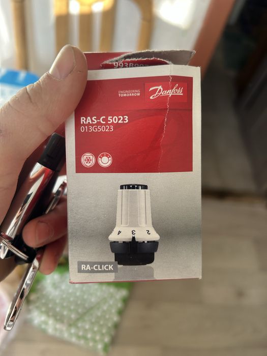 Термоголовка регулятор температуры