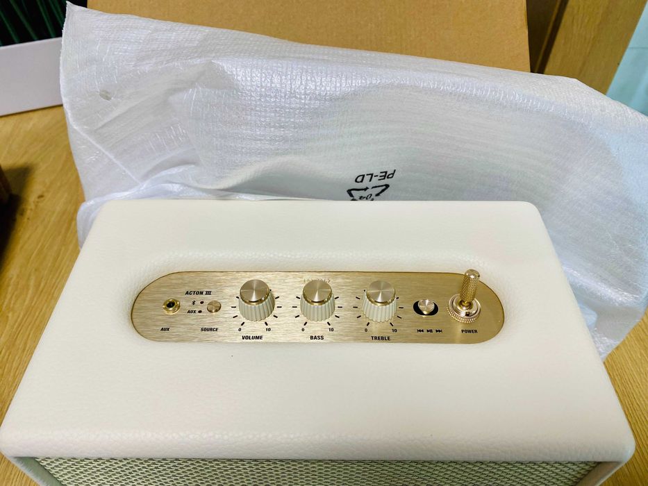 ЧИСТО НОВА !!! Аудио система MARSHALL ACTON III, Cream