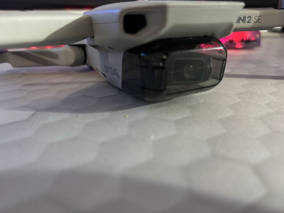 Drona DJI Mini 2 SE 2.7k