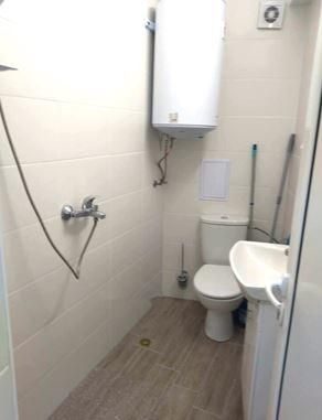 Дава се под наем Двустаен апартамент в Бургас, Славейков - 60 кв.м за 498.27 € - Снимка #4