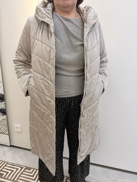Стеганная удленннная куртка