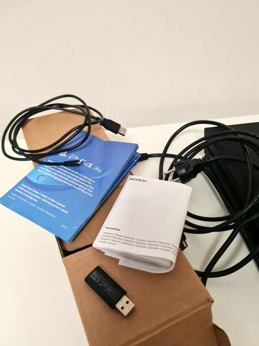 Playstation 4 pro 1 tb