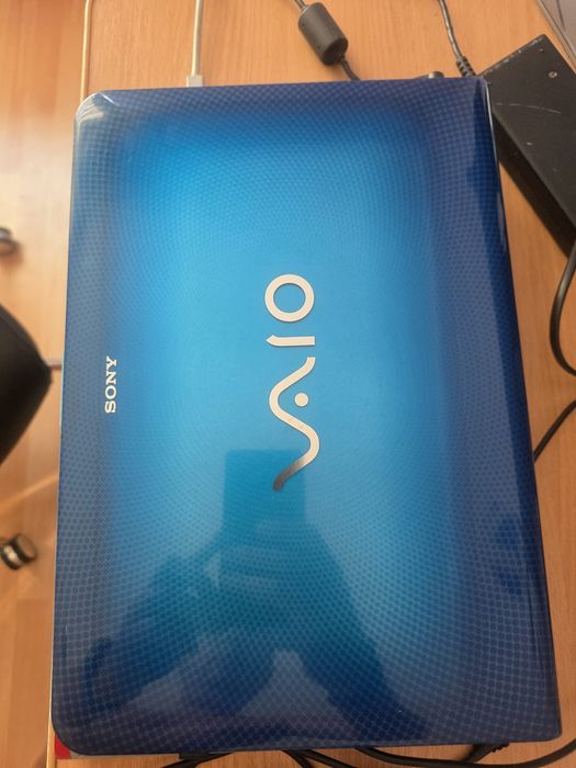 Laptop Sony Vaio model PCG-61211m