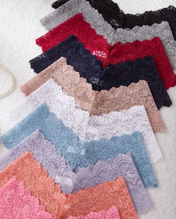 Дамски дантелени бикини