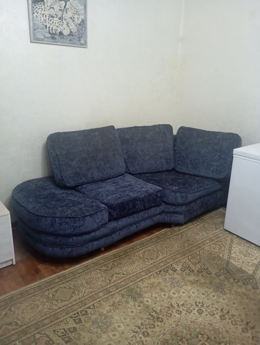 Продам угловой диванчик