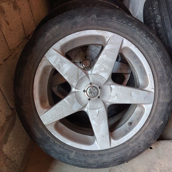 Продам диски с резиной