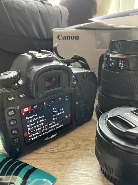 Профессиональная камера Canon 5D Mark 4