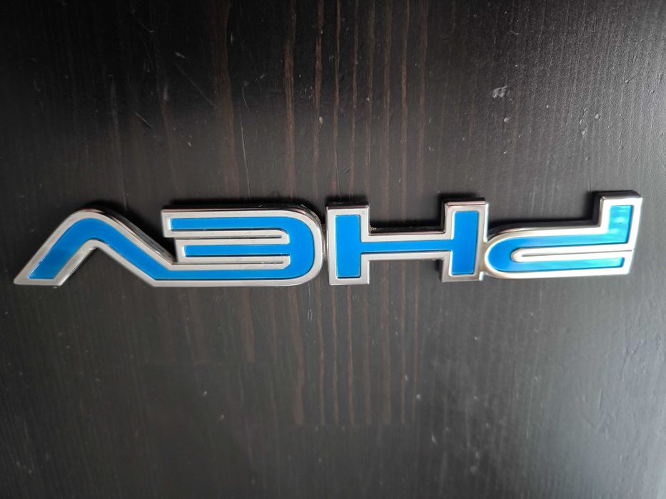 Емблеми Mitsubishi Outlander PHEV III