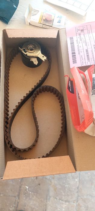 De vanzare... distributie.