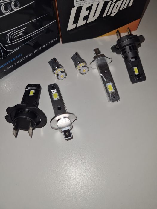 Set leduri slim H7+H1+T10 w5w fără adaptoare