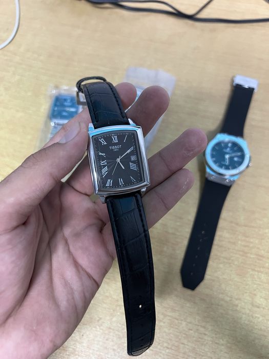 Наручные часы tissot hublot rolex