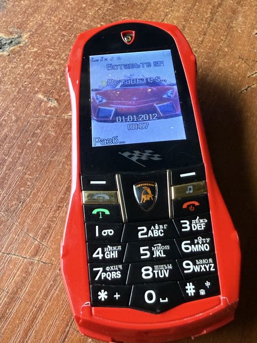 Ретро телефон ламборгини